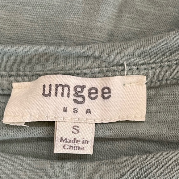 Umgee USA size small long sleeve embroidered blouse casual business work - Picture 5 of 12